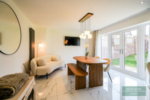 Photo 22- click for photo gallery